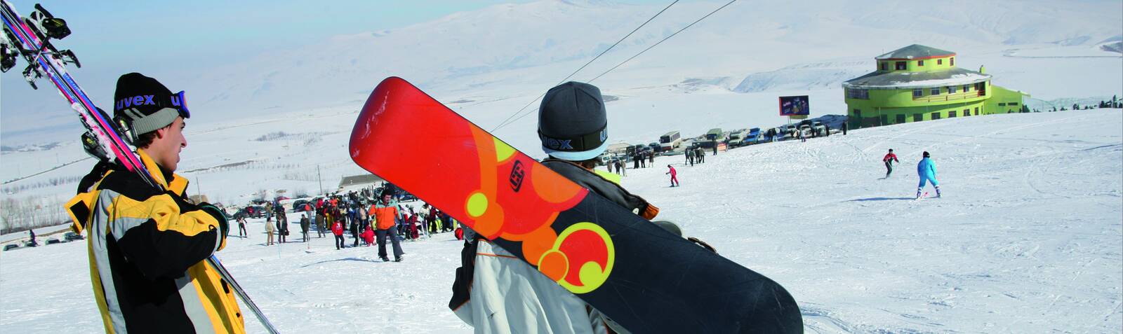 Khoshaku Ski Resort